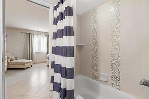 Inlet at Minorca 1007