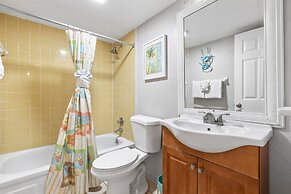 Hacienda del Sol II 413