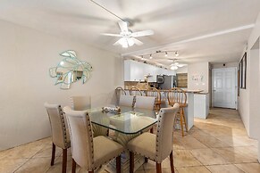 Hacienda del Sol II 413