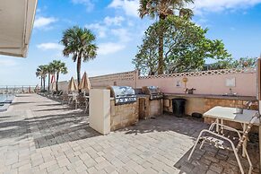 Hacienda del Sol II 413