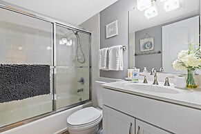 Ponce de Leon Towers 303