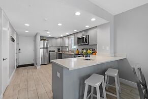 Ponce de Leon Towers 401