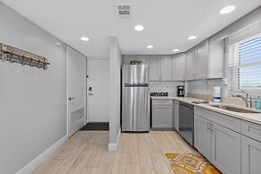 Ponce de Leon Towers 401