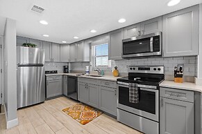 Ponce de Leon Towers 401