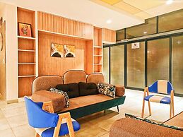 Luxury 4BHK in E-City with 40 Amenities