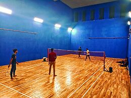 Luxury 4BHK in E-City with 40 Amenities