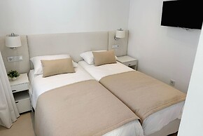 Apartamento LaViu 2Dormitorios by Croma