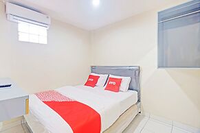 Hotel O Mangga Besar Near Mangga Besar Station Formerly Warna Warni Re