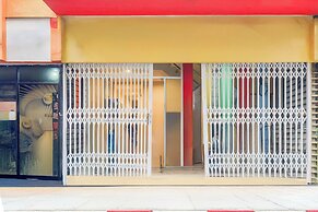 Hotel O Mangga Besar Near Mangga Besar Station Formerly Warna Warni Re