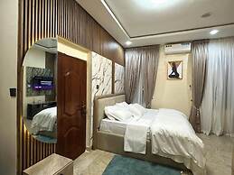 Wedgewood One Shortlet Apartment
