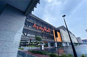 Mall of Asia - Aseana Residences