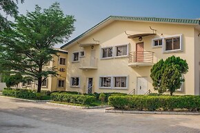 Maxx Apartments