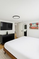 Sun & Sand Resort