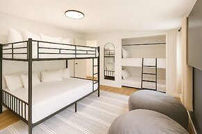 Sun & Sand Resort