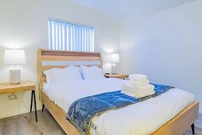 Elegant Country Retreat With Serene Patio Haven