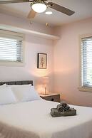 Luxury Estate With Sparkling Pool & Elegant Amenities