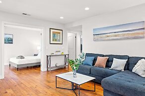 Luxury Estate With Sparkling Pool & Elegant Amenities