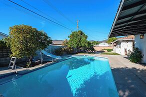 Luxury Estate With Sparkling Pool & Elegant Amenities