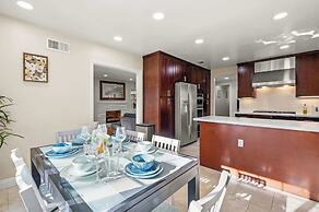 Luxury Estate With Sparkling Pool & Elegant Amenities