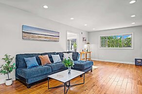 Luxury Estate With Sparkling Pool & Elegant Amenities