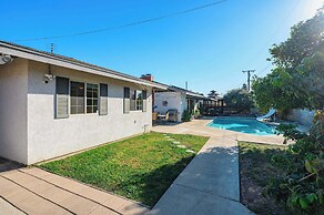 Luxury Estate With Sparkling Pool & Elegant Amenities