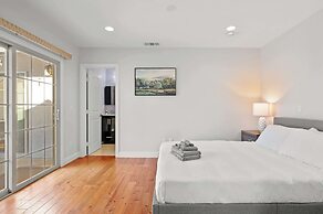 Luxury Estate With Sparkling Pool & Elegant Amenities