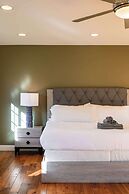 Luxury Estate With Sparkling Pool & Elegant Amenities