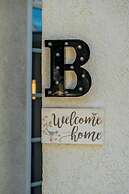 Monterey Park Retreat: Spectacular Views & Comfort