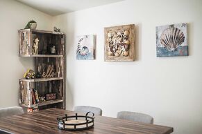 Charming Escape With Stylish Decor & Outdoor Space