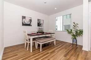 Private Room With Shared Bathroom