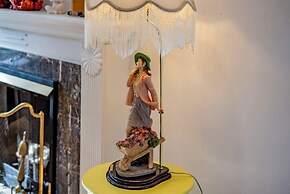 Serene Retreat & Modern Comforts in Rowland Heights