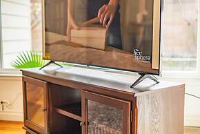 Serene Retreat & Modern Comforts in Rowland Heights