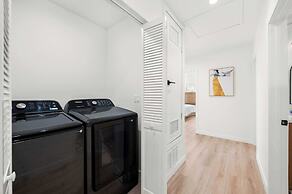 Not Affected by the Fire/spacious Modern Retreat w Luxury Amenities &