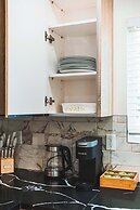 Not Affected by the Fire/spacious Modern Retreat w Luxury Amenities &