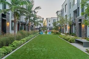 Private Bedroom With Bathroom Central Location