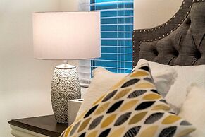 Private Bedroom With Bathroom Central Location