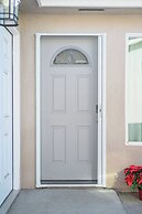 Comfy Retreat With Yard & Cozy Interiors