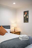 Comfy Retreat With Yard & Cozy Interiors