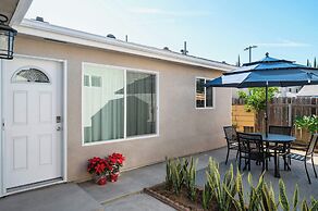 Comfy Retreat With Yard & Cozy Interiors