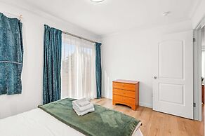 Comfy Retreat With Yard & Cozy Interiors