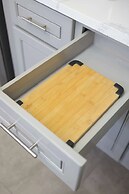 Comfy Retreat With Yard & Cozy Interiors