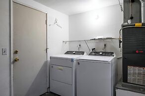 Spacious Retreat w Modern Decor and Private Yard