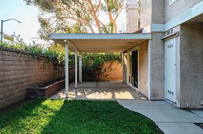 Spacious Retreat w Modern Decor and Private Yard