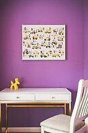 Spacious Retreat w Modern Decor and Private Yard