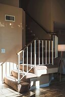 Spacious Retreat w Modern Decor and Private Yard