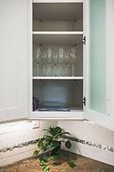 Spacious Retreat w Modern Decor and Private Yard