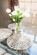 Spacious Retreat w Modern Decor and Private Yard