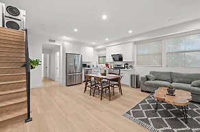 Not Affected by the Fire/modern 5BR Home With Parking, Near LA Attract