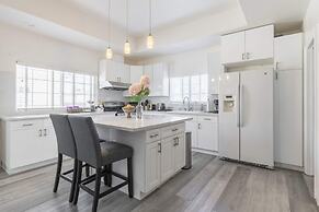 Chic & Cozy Home - Perfect Southern California Getaway