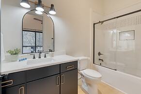 Indoor Pool Hot Tub Firepit Theater All-season Retreat Kings Crown by 